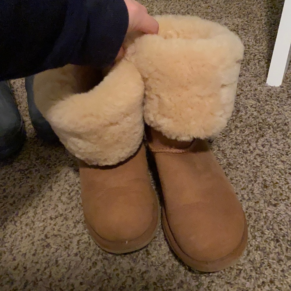 Women’s size 6 tall ugg boots